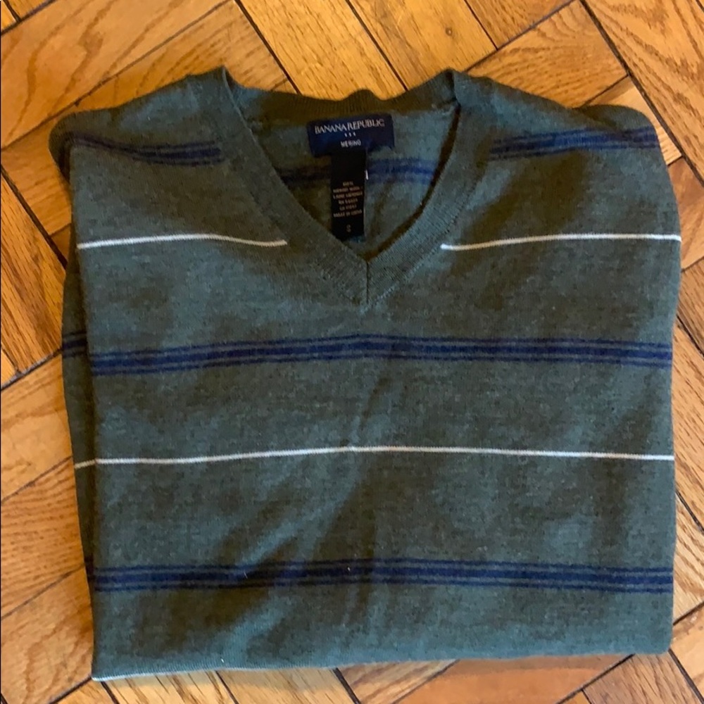 Small Men’s Merino Wool Sweater